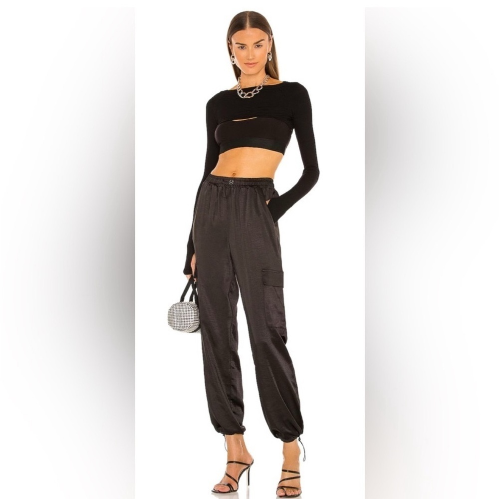 NWT REVOLVE superdown Rita Cargo Pant in Black